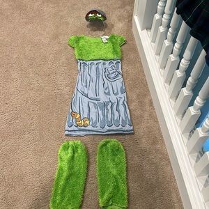 Oscar costume